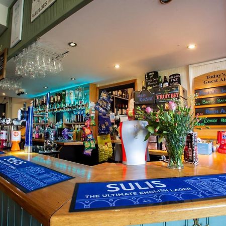 The Beacon & Railway Hotel 스톤하우스 외부 사진